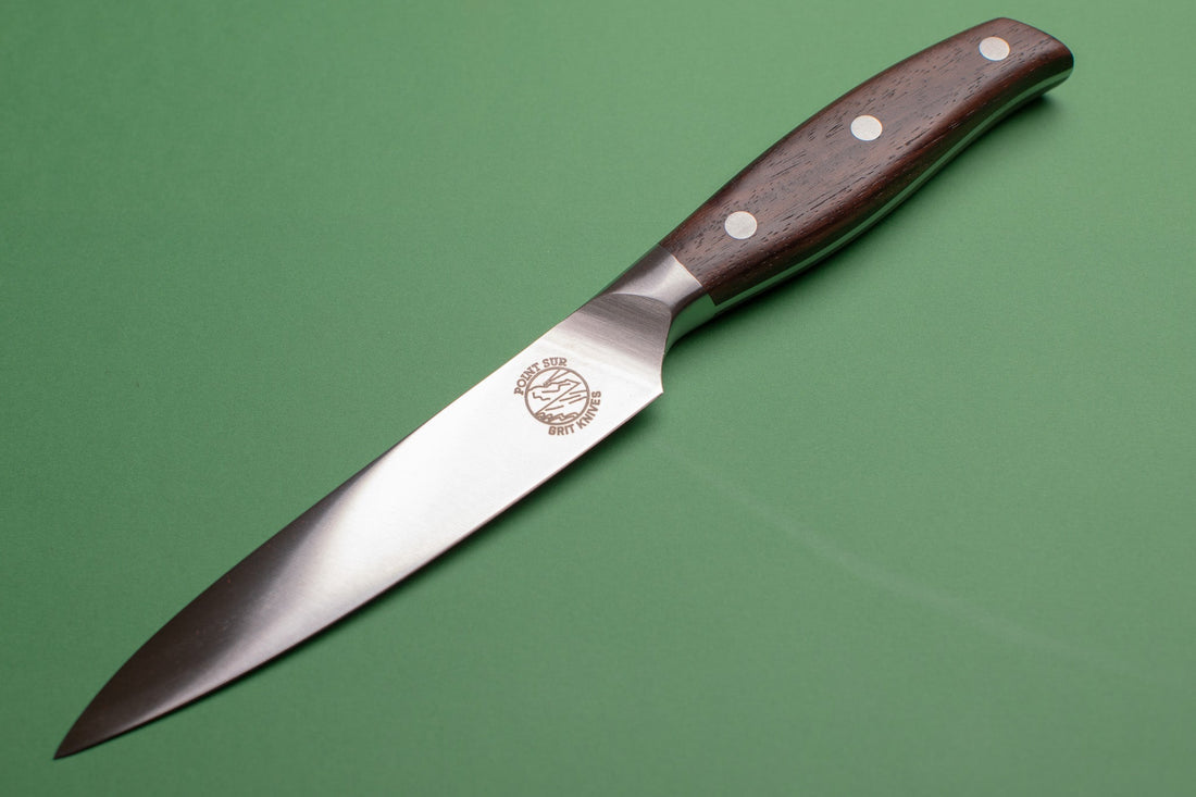 The Knife That Lives in the Middle